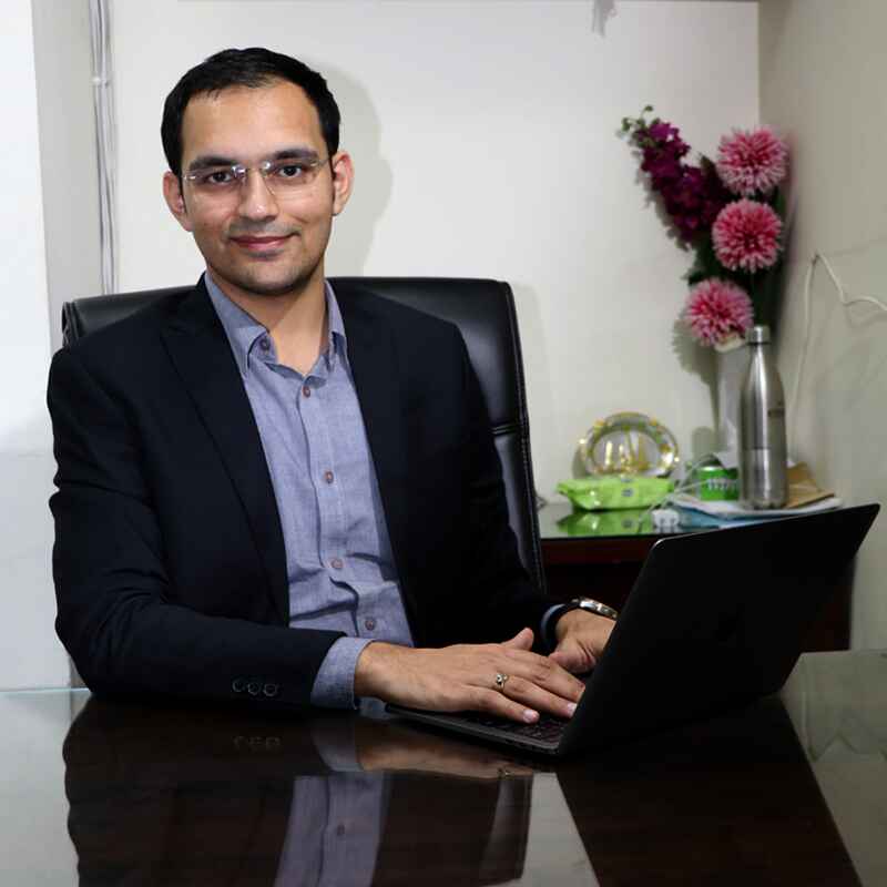 Dr Puneet Dhawan